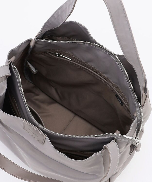 Y'SACCS スクエアすっきりトート Mサイズ グレージュ