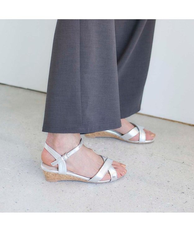 MODE ET JACOMO <noyau>ヒールクロスベルトサンダル シルバー