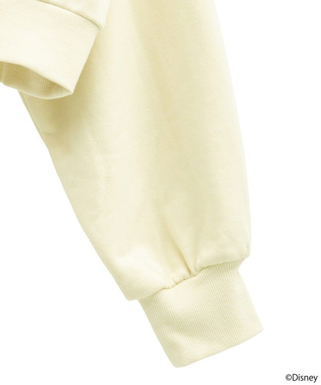 earth music&ecology 【予約】Disney/キラキラモチーフ刺繍オフショルスウェット アイボリー