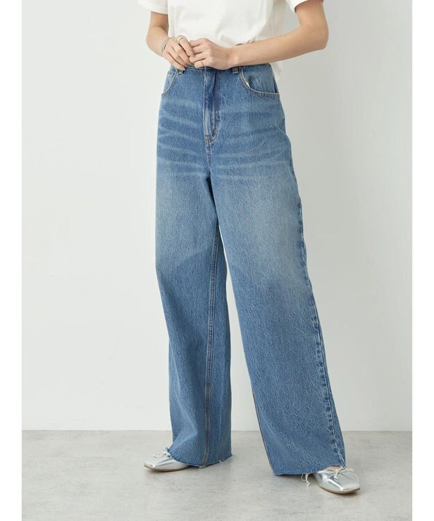 earth music&ecology ウ゛ィンテージ加工セルフカットワイドデニム Medium Indigo