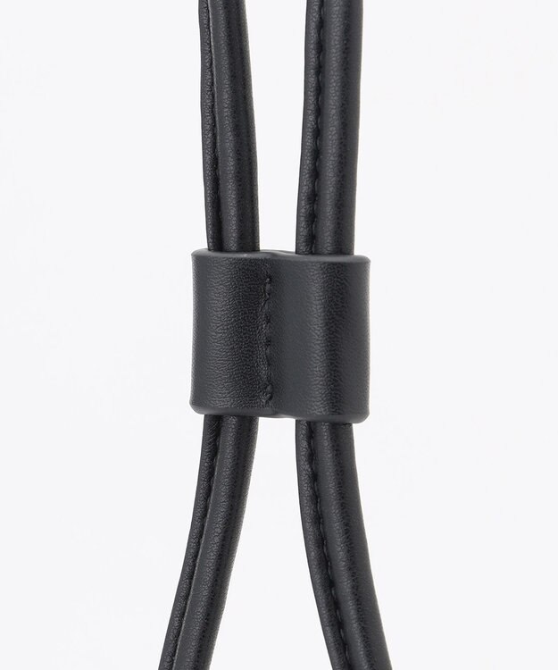 ICB 【先行予約】 タイニーショルダーバッグ ブラック