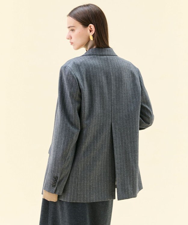 BEIGE， DELAND / ウールピンストライプダブルジャケット Gray St.