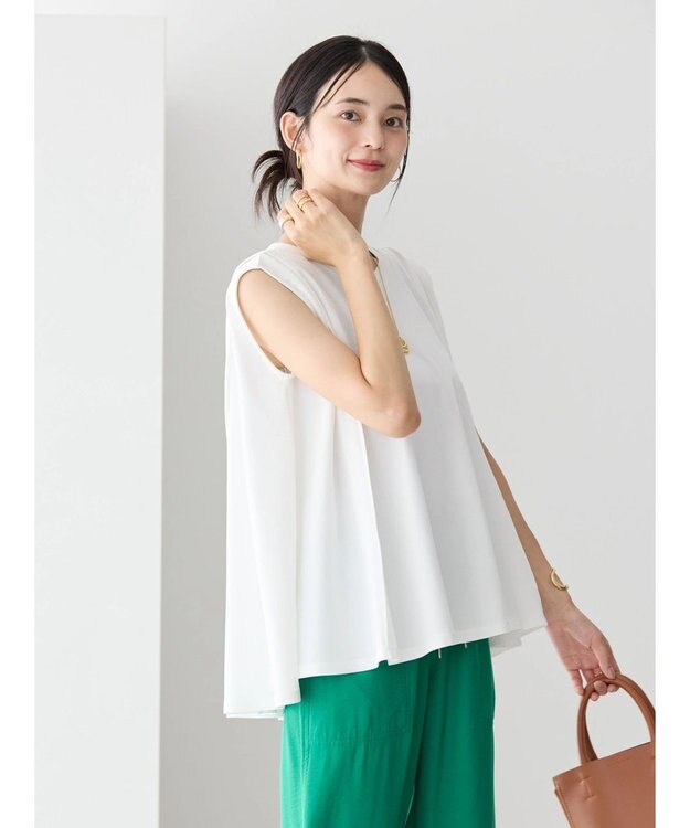 AMERICAN HOLIC 接触冷感バックフレアノースリーブプルオーバー Off White