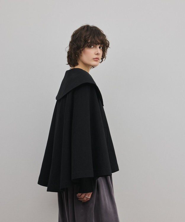 GRACE CONTINENTAL リネンオックスケープジャケット ブラック