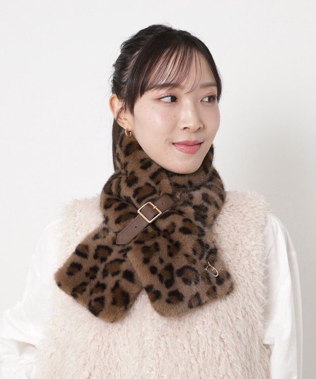 MOONBAT FURLA（フルラ）ベルト差し込みファーティペット アーチロゴ フェイクファー ダークブラウン