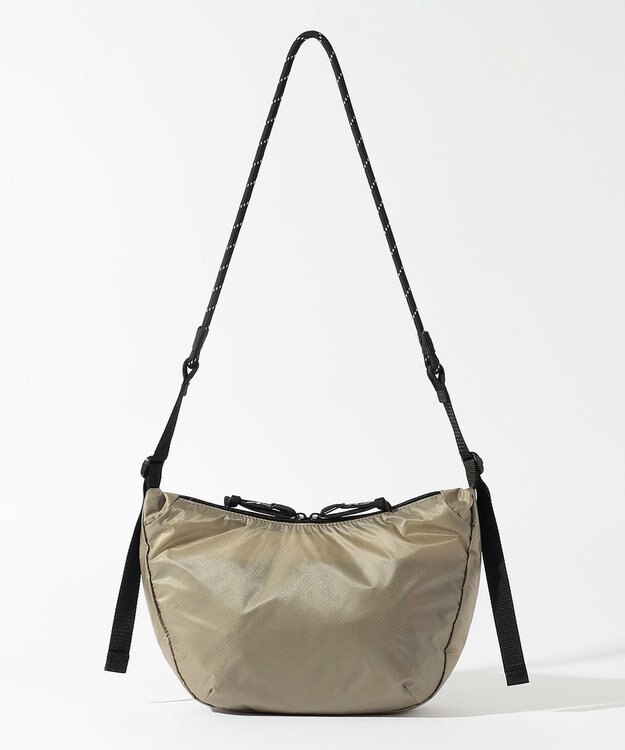 JOSEPH ABBOUD MOUNTAIN 【軽量/撥水】コーデュラナイロンリップ サコッシュ アイボリー系