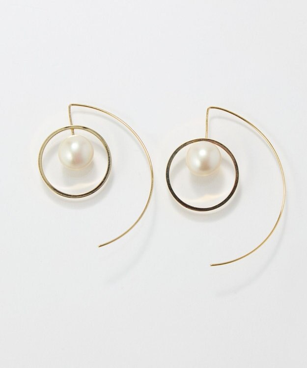Phoebe 〈金属アレルギー対応〉モーションリングパールピアス/ニッケルフリー/大ぶり/存在感◎/主役級 ホワイト
