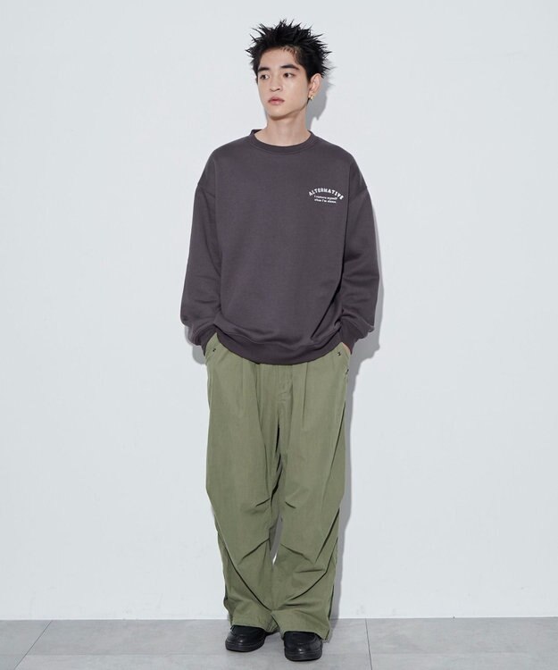 WEGO 【ユニセックス着用ITEM】ストレートラインロゴグラフィックプルオーバー ブラック中濃色