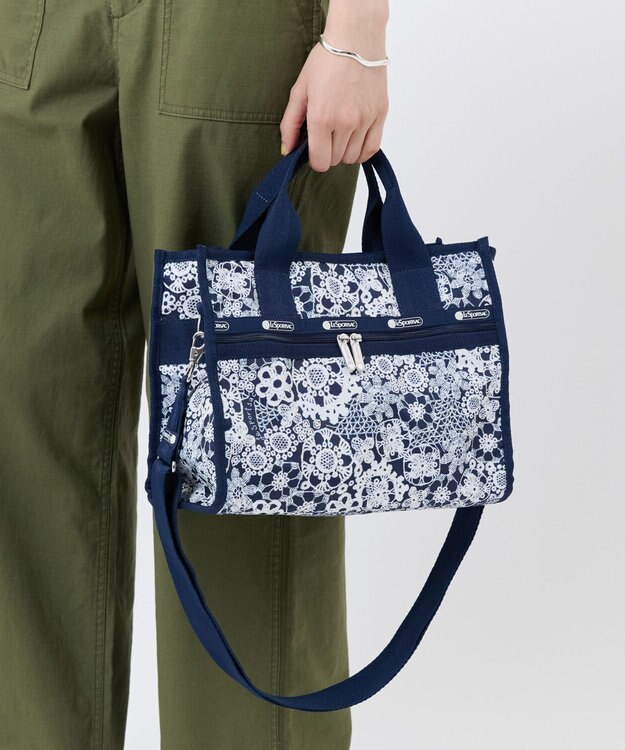 LeSportsac LARGE E/W TH TOTE/フローラルレースネイビー フローラルレースネイビー