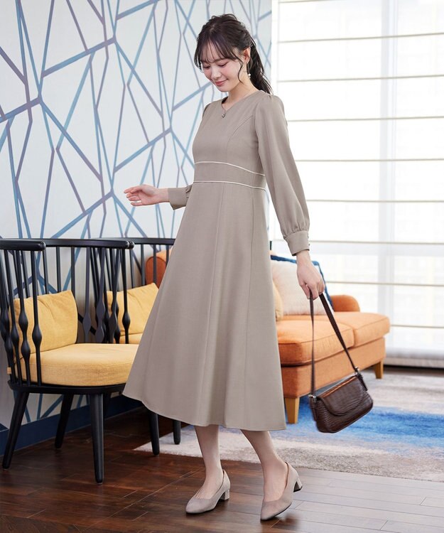 Tiaclasse L パイピングフレアワンピース ベージュ