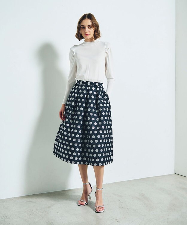 GRACE CONTINENTAL タックスリーブニットトップ ホワイト