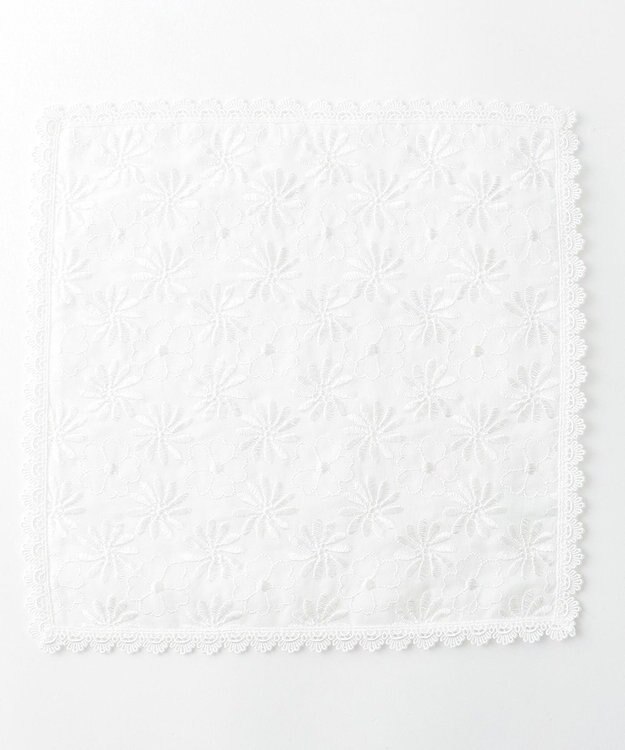 TOCCA EMBROIDERY FLOWER GAUZE  ガーゼハンカチ ホワイト系