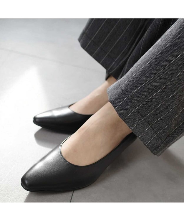 Pointer 【3.5cmヒール】日本製 高級本革ローヒールパンプス ブラック