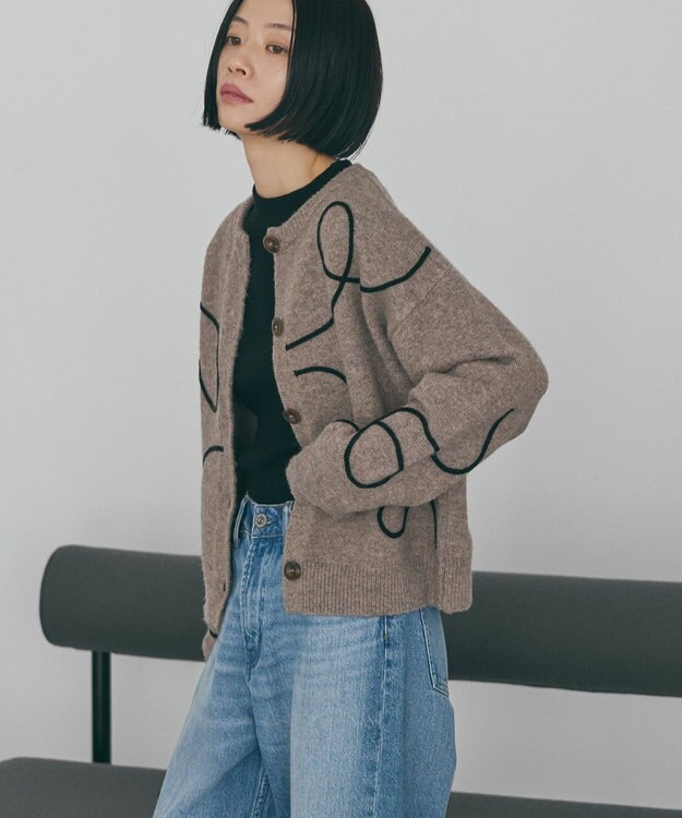 AMERICAN HOLIC コード刺繍ショートカーディガン Beige