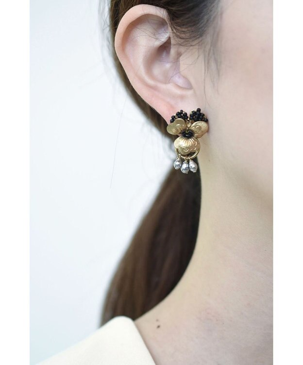 monshiro 【パール】ビオラ イヤリング（ブラック） ゴールド