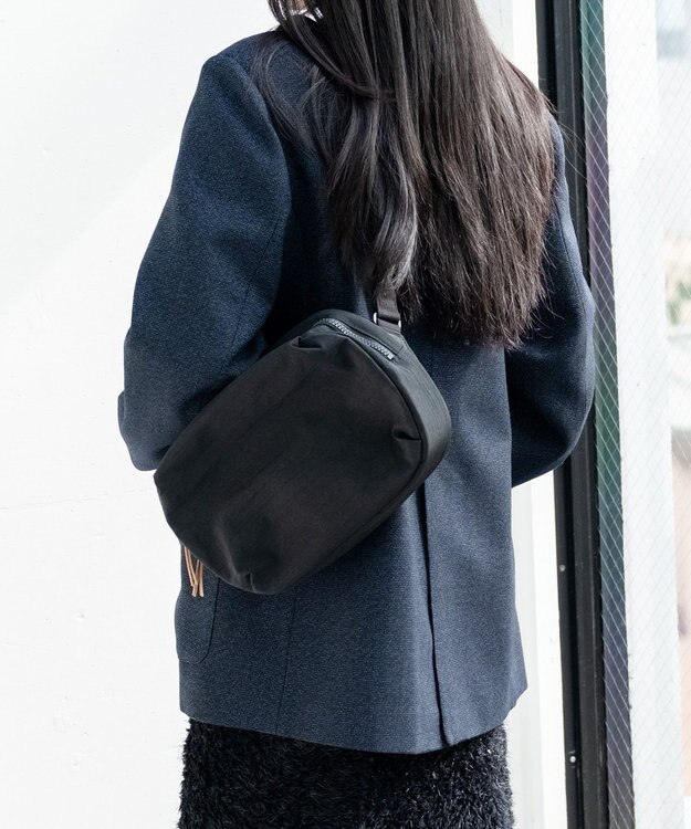 NIZYU KANO FUKUI SIWAナイロンボディバッグ Mサイズ ブラック