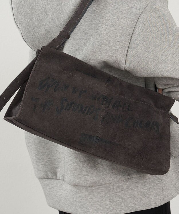 russet ステンシルデザインスエード横長ショルダーバッグ(CE-1640) Gray