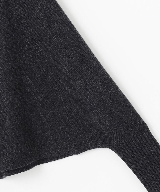 自由区 【カトリエムブーケ】Soyeux touche ポンチョニット ミディアムグレー