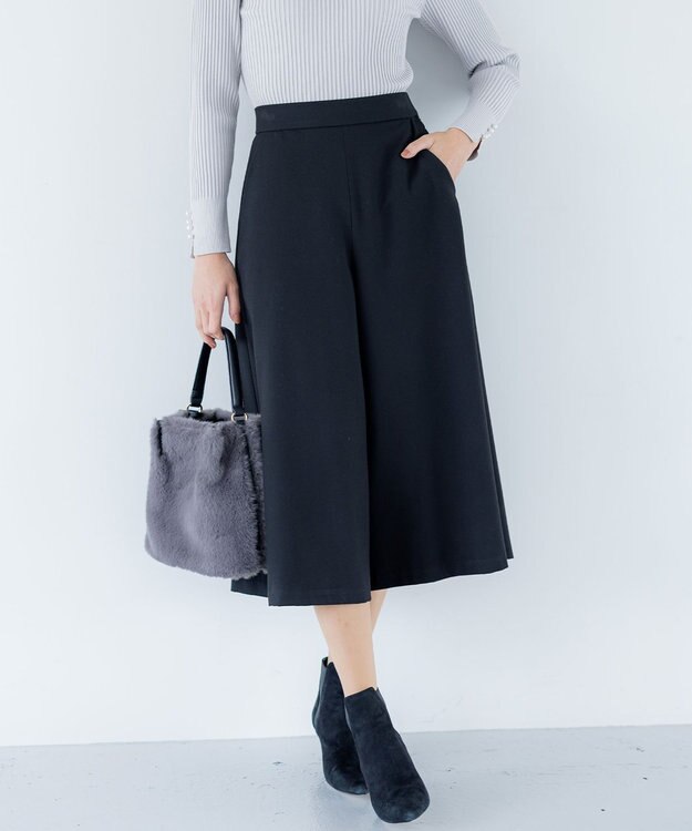 組曲 T/Rツイルストレッチ フレアパンツ ブラック系