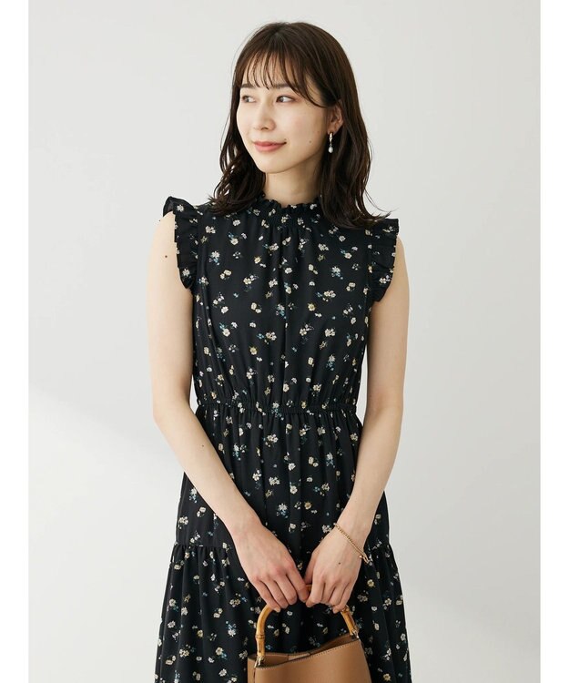 Green Parks ・ＥＬＥＮＣＡＲＥ　ＤＵＥ　フラワーｐｔティアードワンピ Black