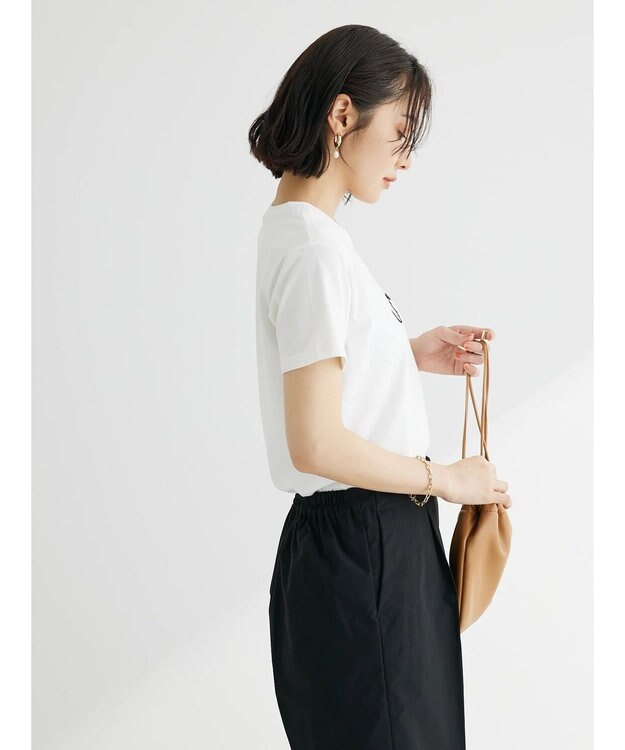 Green Parks ・Ｐｅｔｉｔ　Ｆｌｅｕｒ　ロゴ刺繍Ｔシャツ Off White