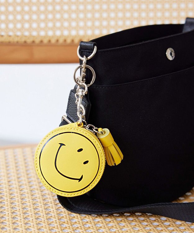 TOPKAPI 【新色追加】【Breath TOPKAPI】SMILE COLLECTION スマイル ラウンド ポーチ / チャーム イエロー