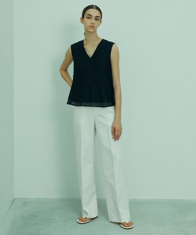 BEIGE， WISTERIA / ワイドパンツ Off White