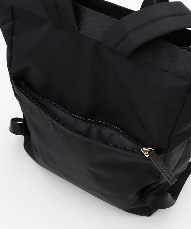 LA BAGAGERIE チャーム付き　ナイロンリュック ブラック