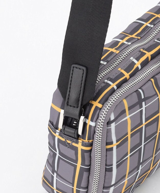 Y'SACCS ドローイングチェック ショルダーバッグ グレー