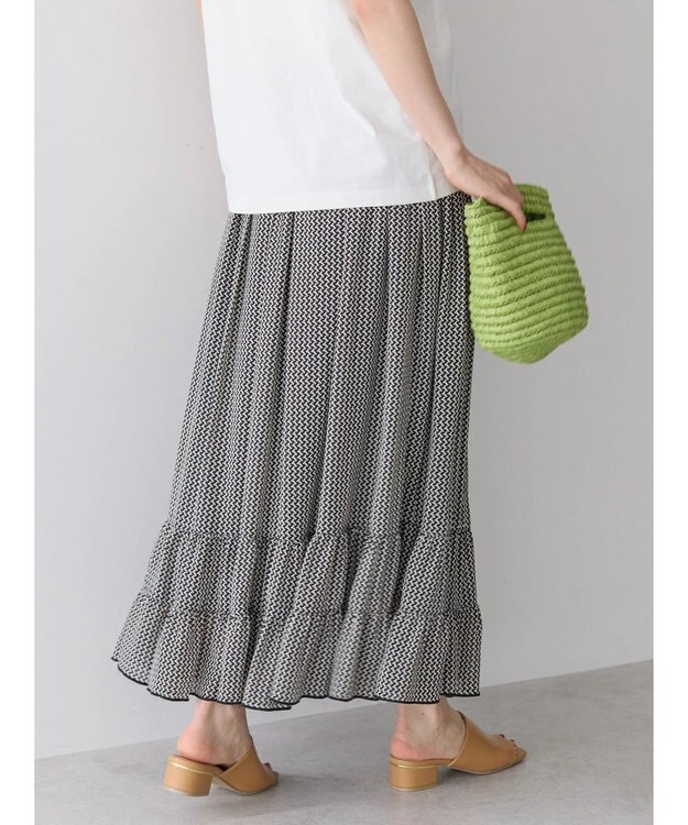 AMERICAN HOLIC 幾何学柄裾ティアードスカート Black