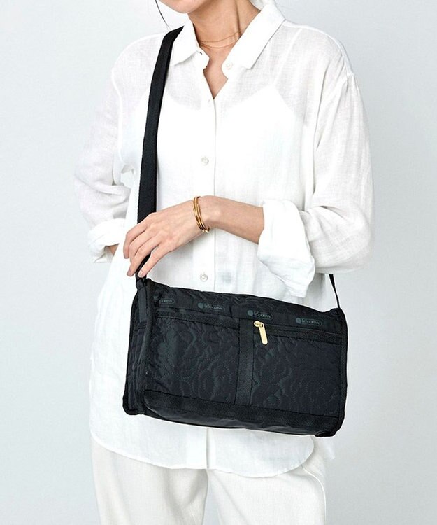 LeSportsac 【日本限定】DELUXE SHOULDER SATCHEL/パフィーブロッサムズ パフィーブロッサム