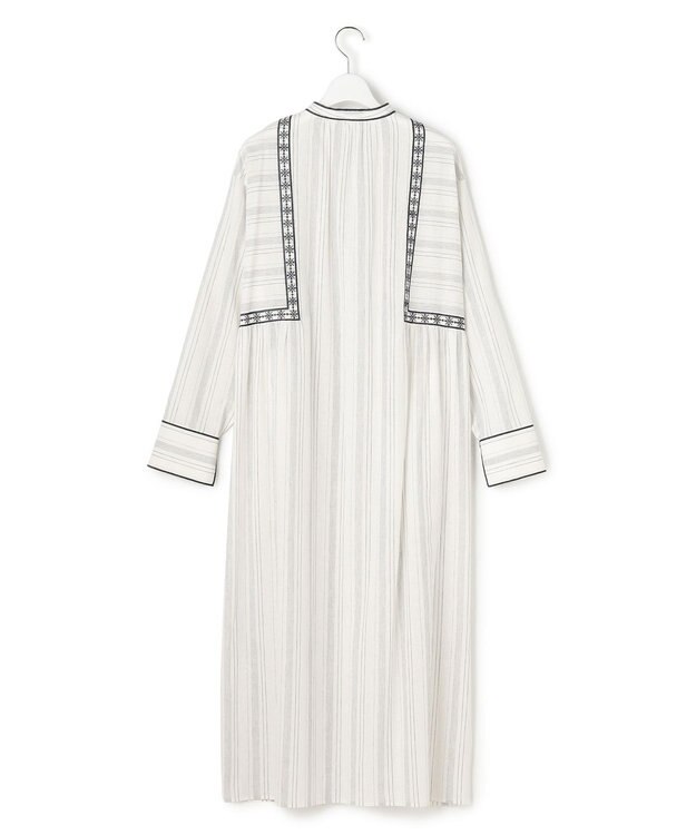 23区 L 【SLOW/一部店舗限定】ストライプエンブロイダリー ワンピース ホワイト系1