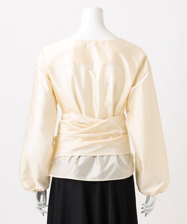 23区 【エステータ】シルク混タフタ カシュクールブラウス アイボリー系