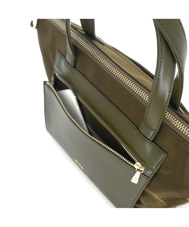 IBIZA コモド　オペラナイロン/牛革　ハンドバッグ カーキ