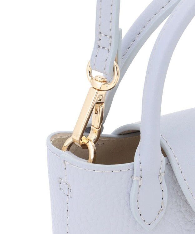 TOCCA 【八木アリサさん着用】PETAL SILHOUETTE LEATHER POCHETTE ポシェット ブルー系