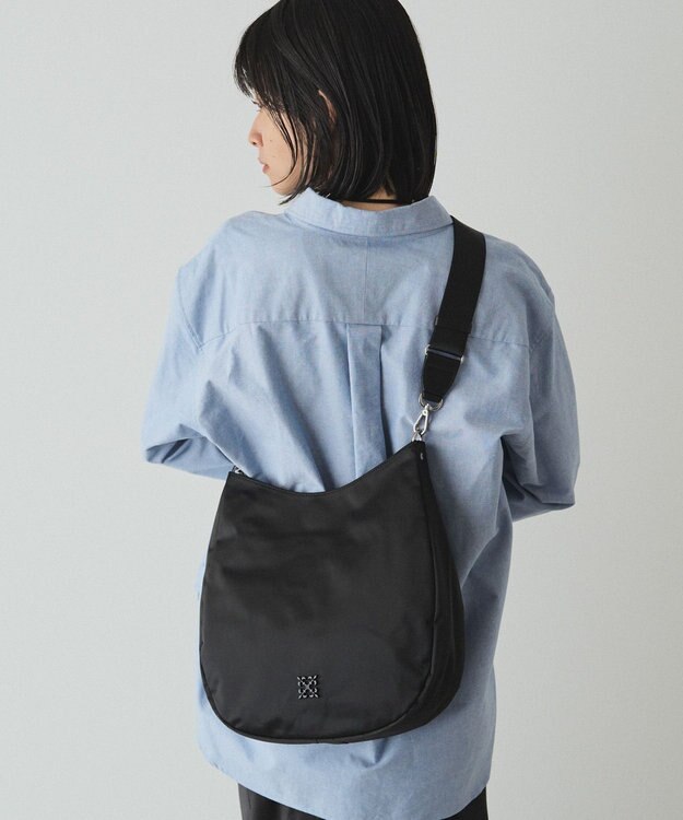 russet クラウズナイロン 縦長2WAYショルダーバッグ(CE-1623) Black