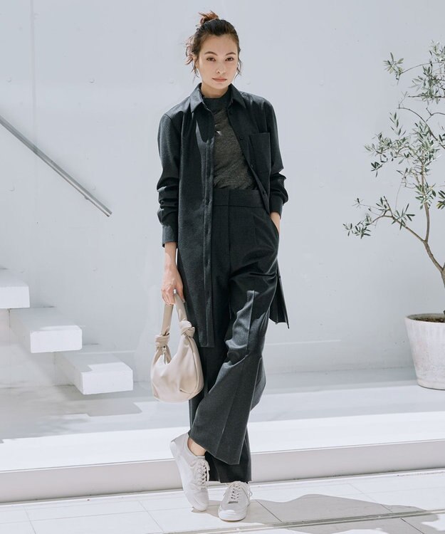 ICB 【洗える】ラメシアー モックネックニット ブラック系