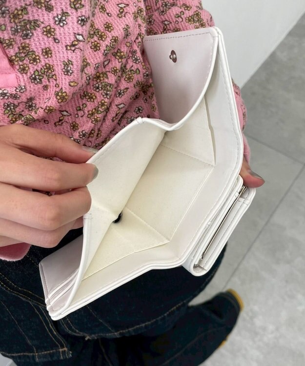 WEGO フラワーガマ口ウォレット ホワイト