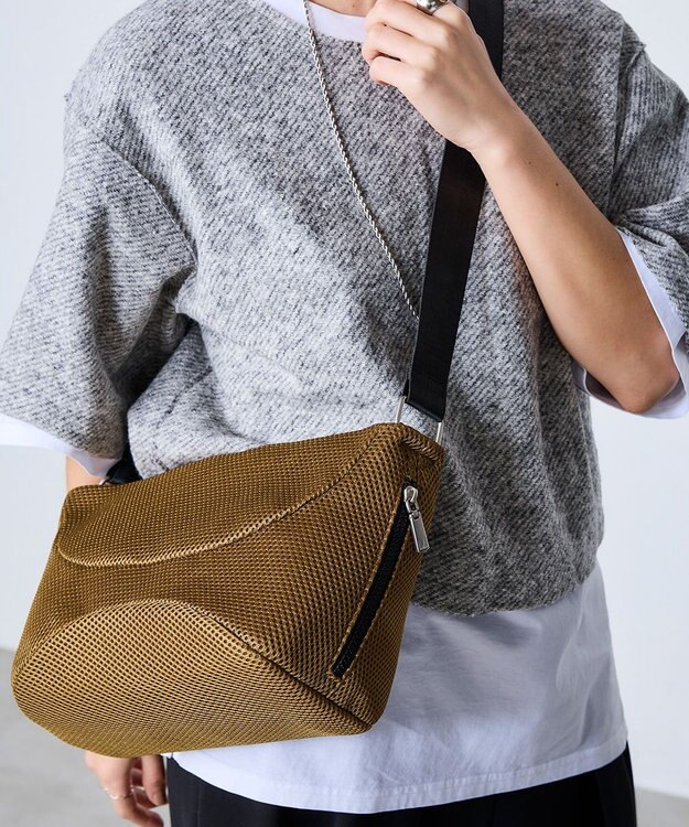 MioFIRANO SILHOUETTE P002 ショルダーバッグ BEIGE