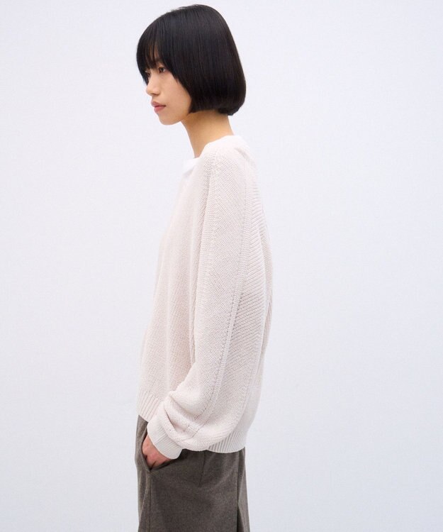 ATON WOOL COVER | Vネックセーター WARM WHITE