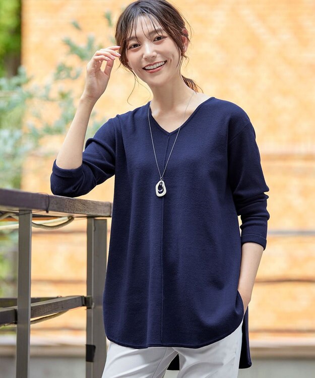 Tiaclasse 【安田美沙子さん着用・新色追加・洗える】ラウンドヘムニットチュニック ネイビー