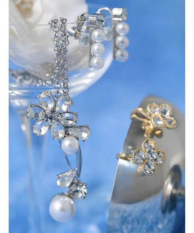 TOCCA 【八木アリサさん着用】TRILL PEARL EARRINGS イヤリング シルバー系