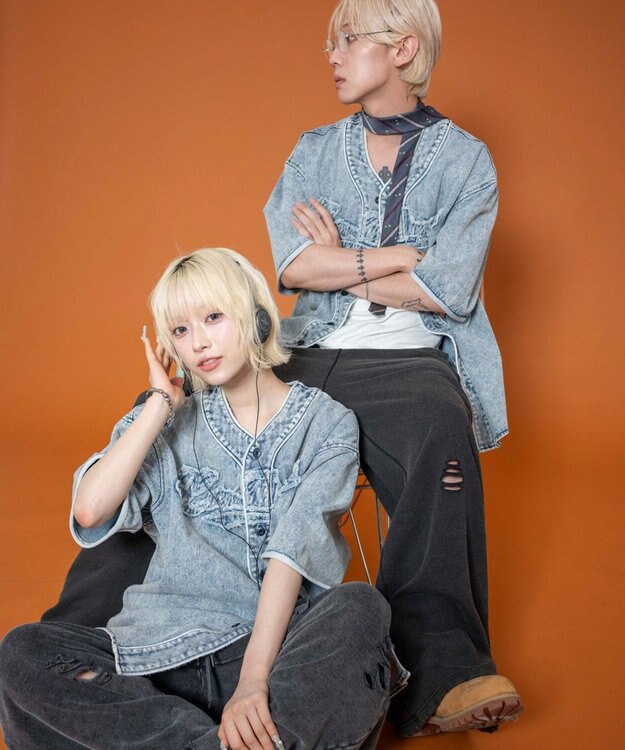 WEGO 【ユニセックス着用ITEM】ベースボールデニムグラフィックシャツ（SS） デニム淡加工色