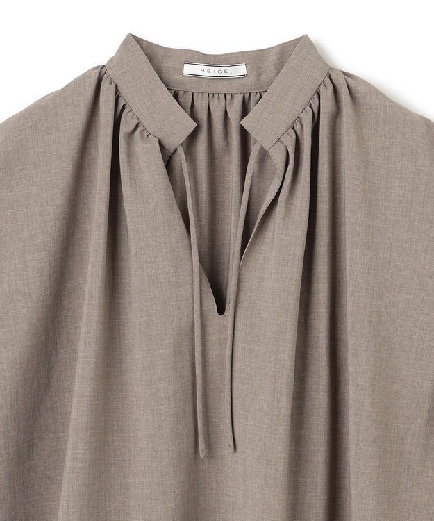 BEIGE， 【洗える/接触冷感/速乾/UVケア対応】BATEAU / Vネックバックギャザーハーフスリーブブラウス Taupe