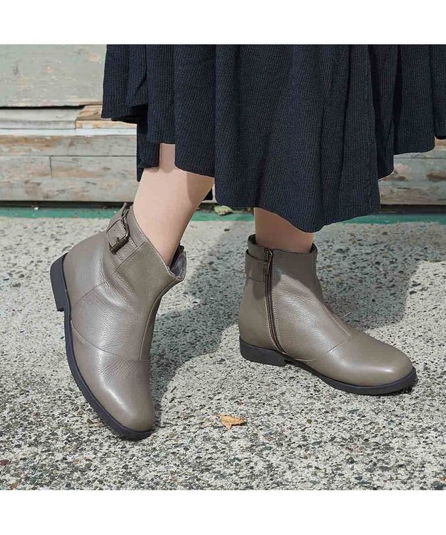 ing <ing>【WEB限定】ベルトデザインショートブーツ オーク