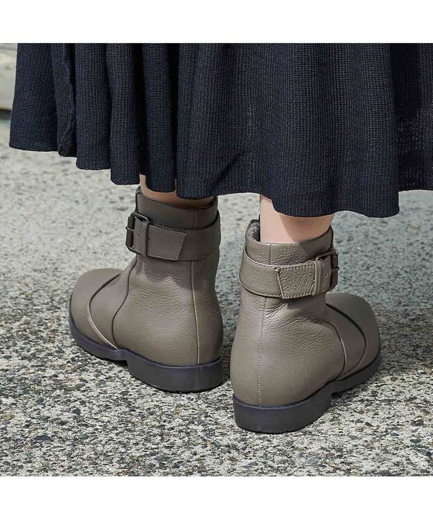 ing <ing>【WEB限定】ベルトデザインショートブーツ オーク