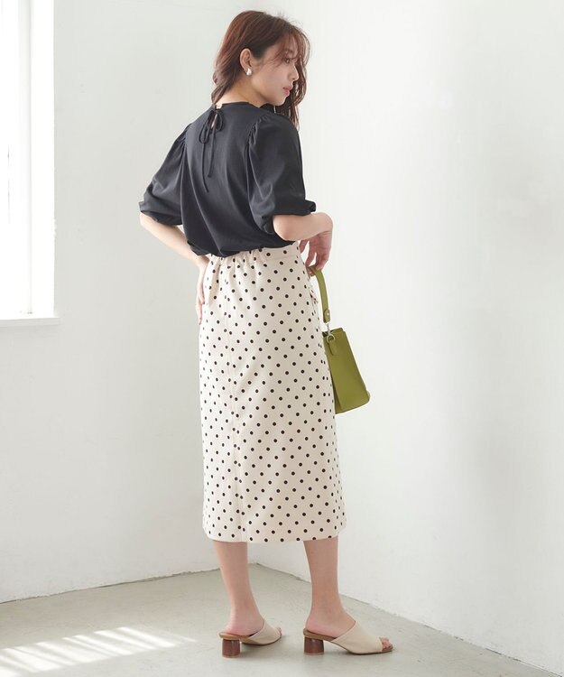 Feroux 【UVケア】バックリボンボリュームスリーブ Tシャツ ブラック系