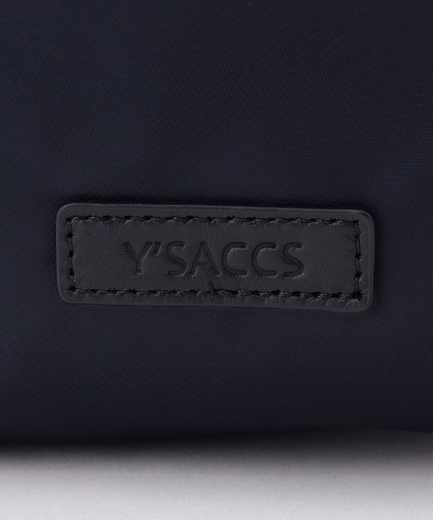 Y'SACCS NEWナイロン×レザーコンビシリーズ　前ポケットラージリュックサック ネイビー