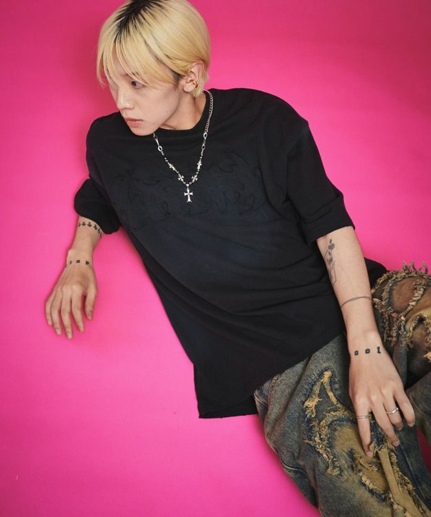 WEGO 【ユニセックス着用ITEM】ダメージアップリケグラフィックT（SS） ブラック