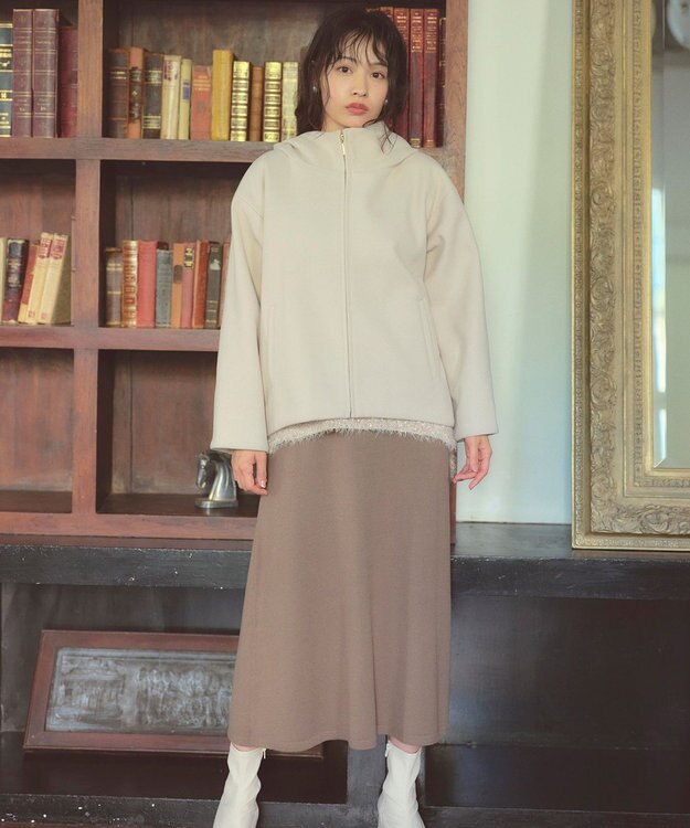 Feroux フード付きコクーンショート コート アイボリー系
